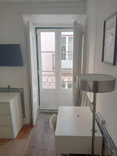 Central & Cosy flat in Vibrant Bairro Alto