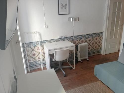 Central & Cosy flat in Vibrant Bairro Alto