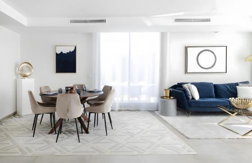 Bright Luxury Design Penthouse