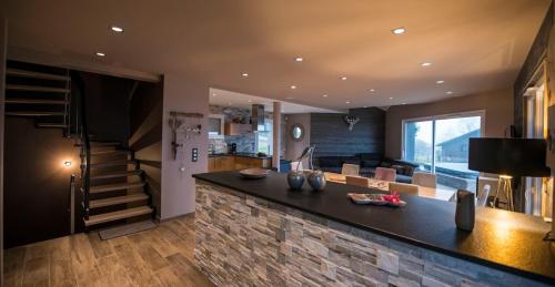 Chalet Horizon 11-guest chalet in Gérardmer Sauna Jacuzzi