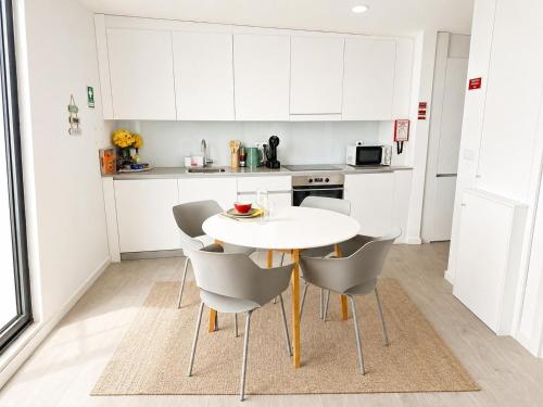 Carcavelos house living