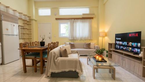 Kalamata Prime Suite By NEK