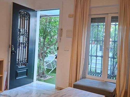 Apartamento con Patio