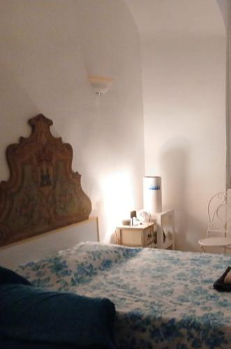 crescenziovaticanflat