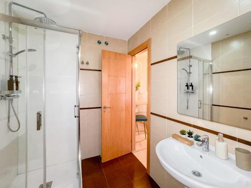 Bailen Central Lofts by Stay Belonio