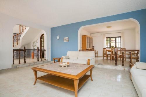 Villa Quinta do Jolu by Villa Select