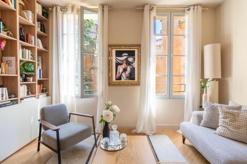 Appartement climatisé avec terrasse centre ville