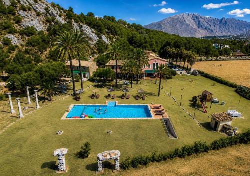 ULLAL - Rural Charm-AGRITOURISM approx 65000 meters PLUS PRIVATE MOUNTAIN villa and Outdoor Adventure Agritourism Apartment EQUIPATED - Private Mountain Path approximately 5 minutes walking from the beach -Ideal for relaxation