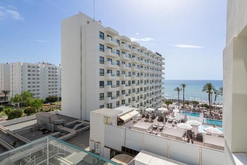 WintowinRentals Newly Renovated Private Suite Beachfront & Steps to the Marina
