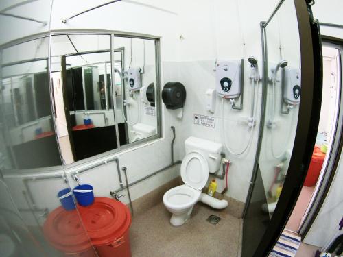 39 Guest House tesisinde bir banyo