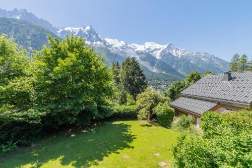 Petit Chalet Des Moussoux in Chamonix | Mont Blanc View & Garden - Happy Rentals photo 18
