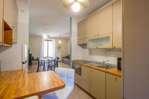 Corso Como Apartment and garage