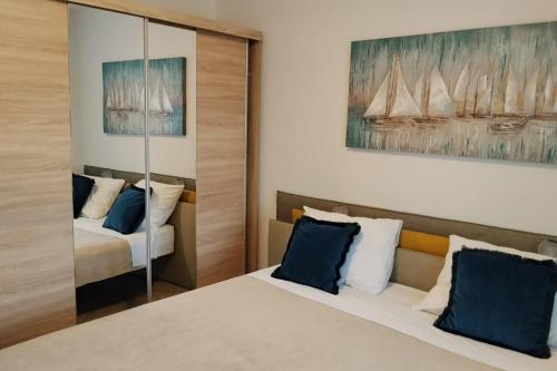 Apartments by the sea Businci, Ciovo - 4668