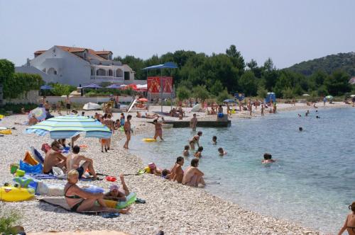 Apartments with parking space Zecevo Rtic, Rogoznica - 27503
