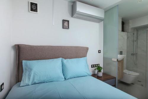 Acropolis View loft studio