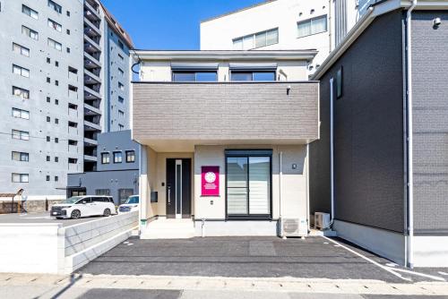HAKATA YOAHIZUKA MUSASHI - New House with Parking, 1 stop to Hakata stn