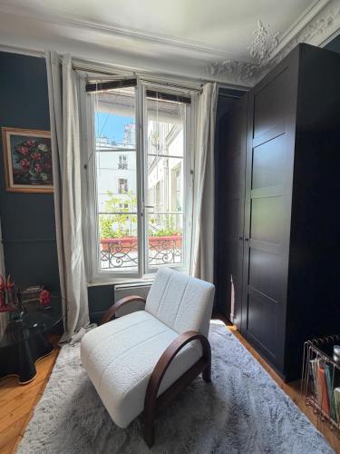 Stylish and private setting Rue des Martyrs, Paris 9th arrondissement