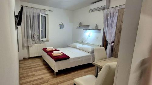 Santima Apartments