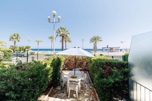 MY CASA - PROM 193-A - Apartement in Front of the sea 1 room with terrace and garden