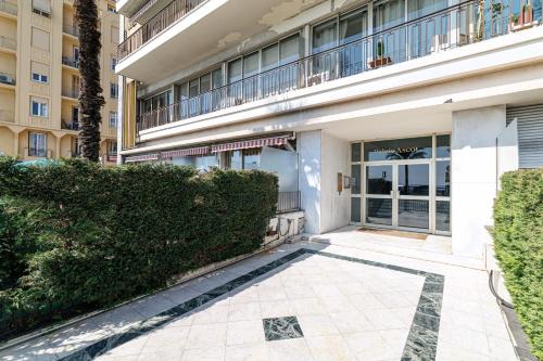 MY CASA - PROM 193-A - Apartement in Front of the sea 1 room with terrace and garden
