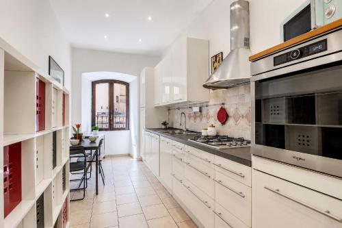 Dama Apartment Prati