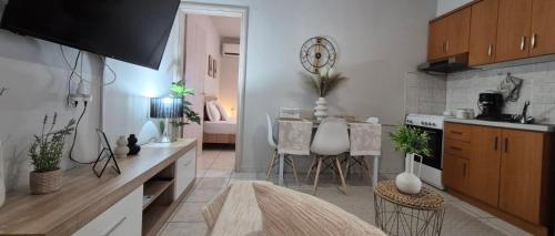 Comfy apartment near the port and the center of Volos
