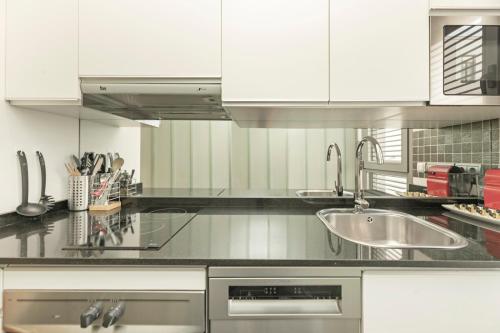 Luxury apartments in Barrio Palacio photo 78