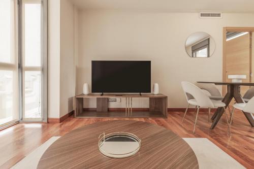 Luxury apartments in Barrio Palacio photo 79