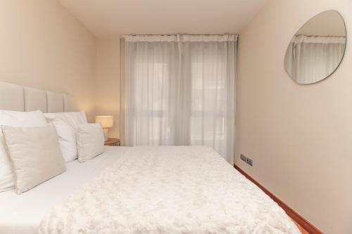 Luxury apartments in Barrio Palacio photo 101