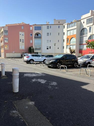 Studio vue mer, piscine , Clim , tout à pied