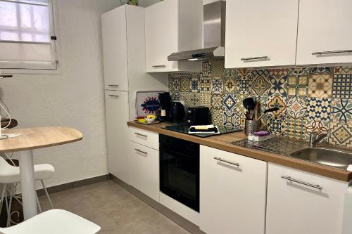 "LA PIOL" apartment in the heart of Hyères
