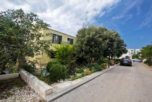 Foto dalla galleria di Apartments Irena Punta Skala a Petrcane