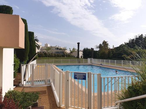 Superbe appartement en résidence avec piscine