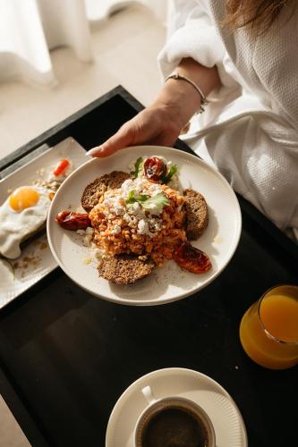 Omma Suites
