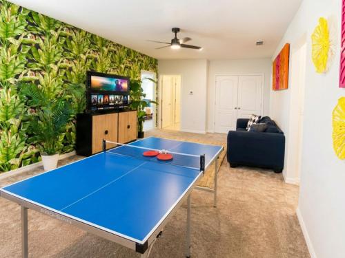 Lilo & Stitch themed l Near Disney l Solterra Resort photo 40