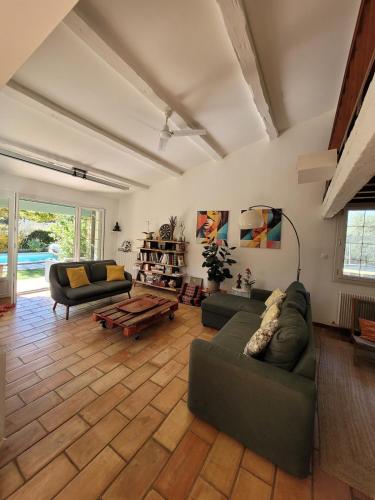 Family villa with pool in Aix-en-Provence