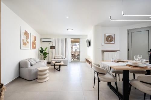 Aelia City Suites
