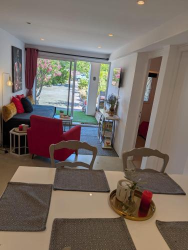 Le Riviera 5 pers, terrasse privée, accès piscine