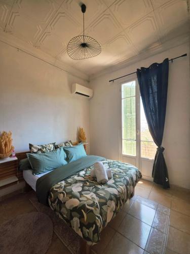 Charming house with sea view in Nice
