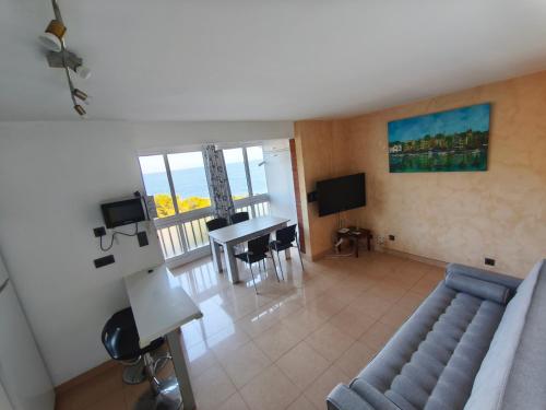 Apartamento con Espectaculares vistas al mar