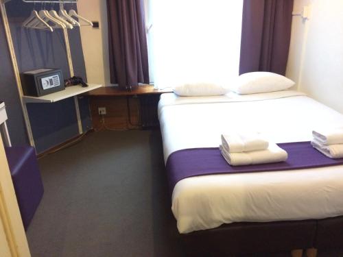 Hotel Bellington Image