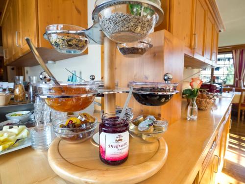 Jídlo v aparthotelu nebo okolí