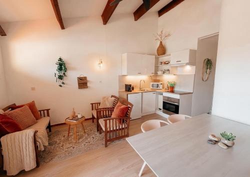 Appartement Cosy dans la marina Clim & Wifi 3231