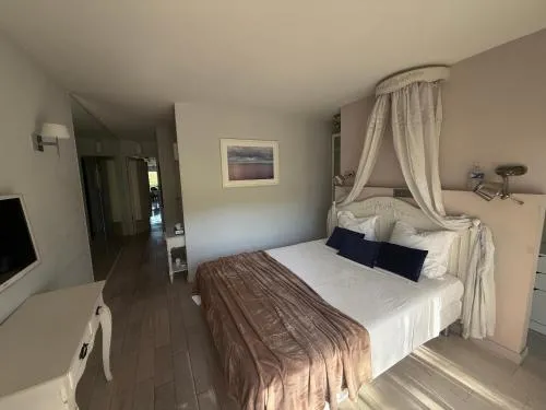 TouchLux Apartments -300m Rooftop Penthouse & Designer Apartment-Cannes photo 38
