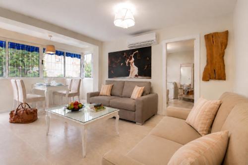 Apartamento con gran terraza jardín cerca del centro
