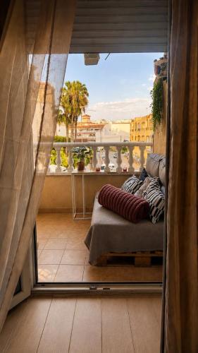 Apartamento con piscina, wi-fi, balcon a solo 2 minutos de la playa
