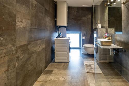 Boutique Vienna Apartment l With AC l Stylish And Spacious