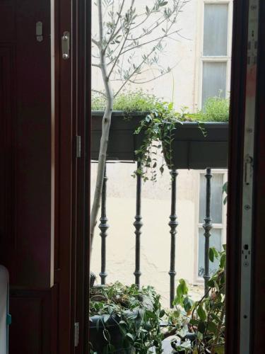 H - Habitación muy comoda en Madrid Centro