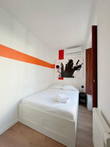 K - Habitación acogedora en Lavapiés vive Madrid