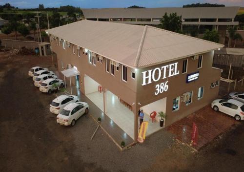 Gallery image of Hotel 386, lugar tranquilo e preço acessível in São José do Centro